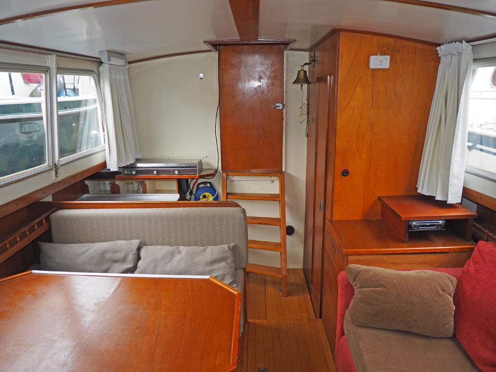 Salon, H&eacute;bergements